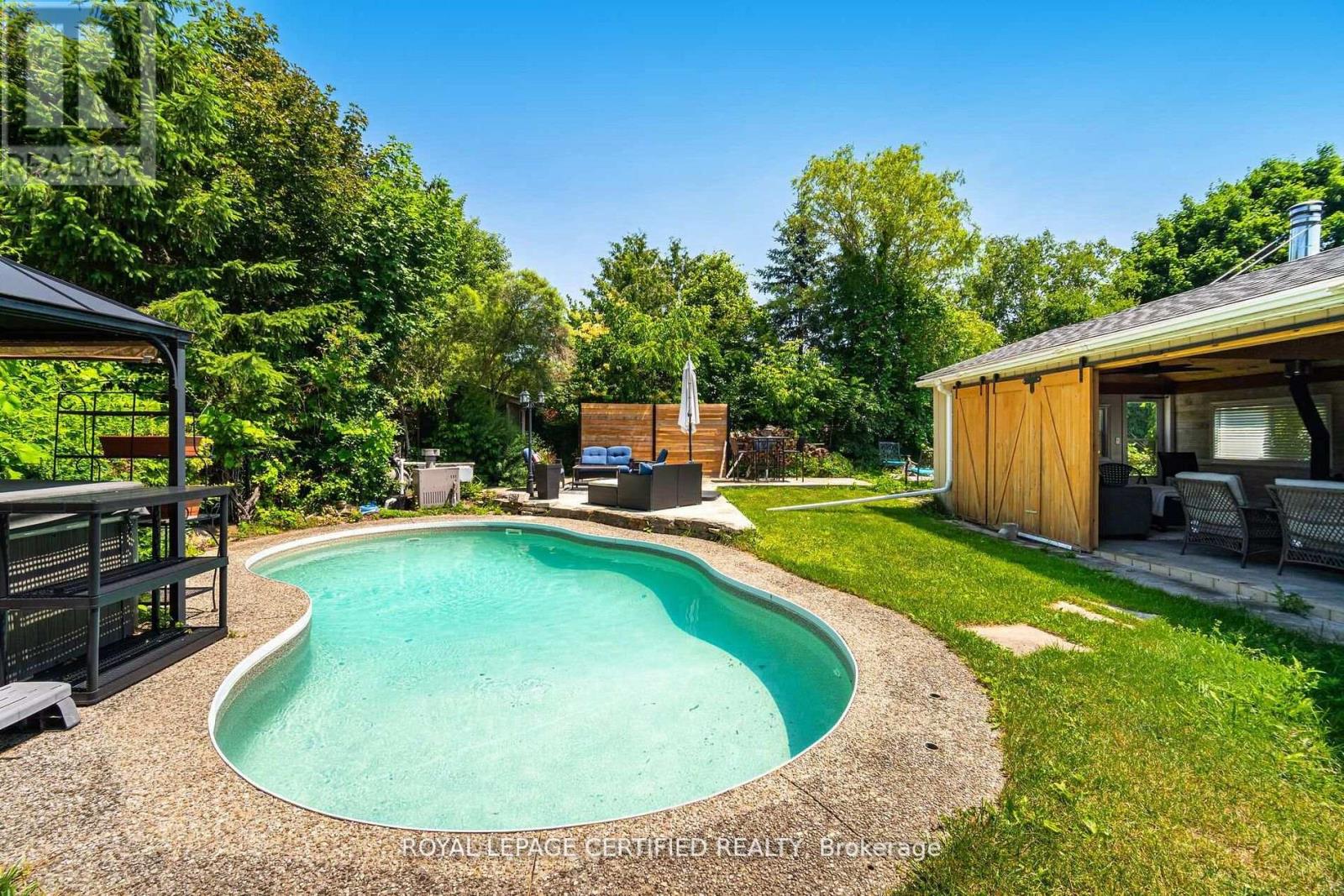 5 Stockman Crescent, Halton Hills, Ontario  L7G 1J5 - Photo 47 - W13686114