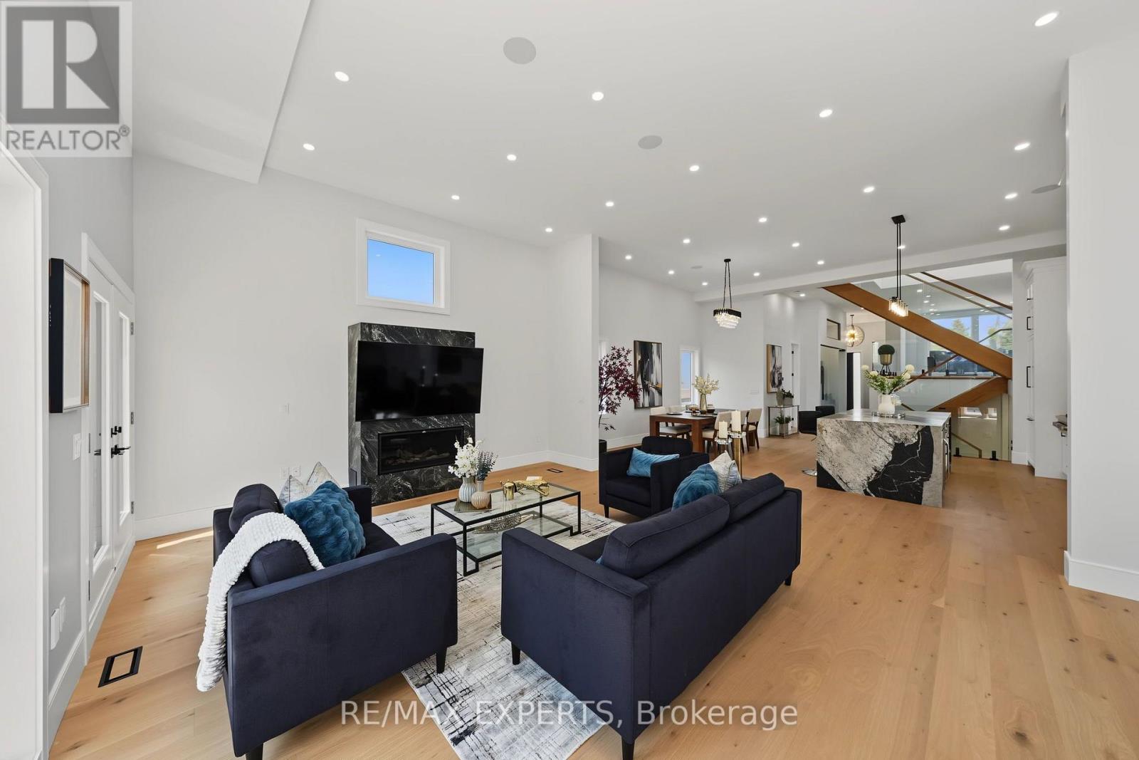 Main - 1062 Alexandra Avenue, Mississauga, Ontario  L5E 1Z8 - Photo 14 - W13686160