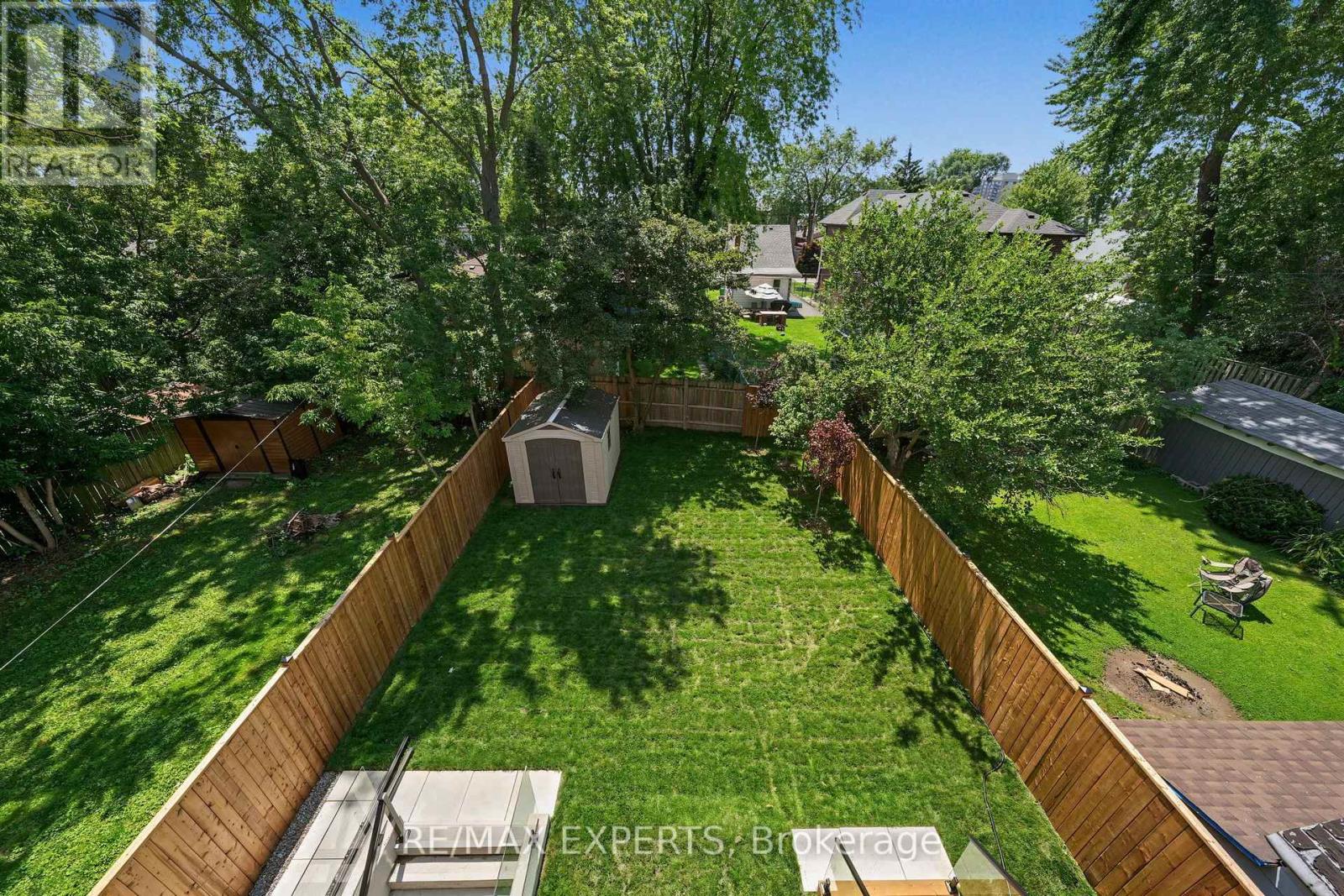 1062 Alexandra Avenue, Mississauga, Ontario  L5E 1Z8 - Photo 26 - W13686170