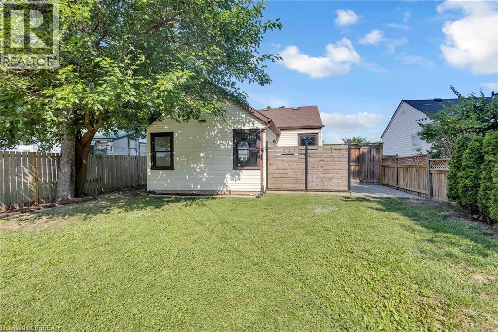 74 Eighth Avenue, Brantford, Ontario  N3S 1C5 - Photo 30 - 40851317