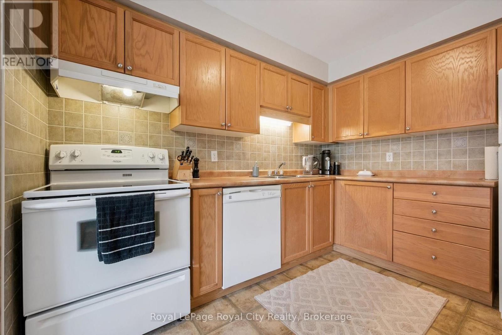 41 - 151 Clairfields Drive E, Guelph, Ontario  N1L 1P5 - Photo 11 - X13679458