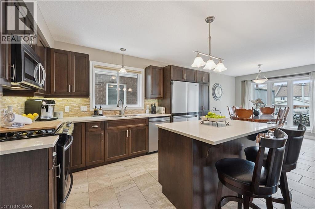43 Goldenview Drive, Guelph, Ontario  N1E 0M5 - Photo 12 - 40856360