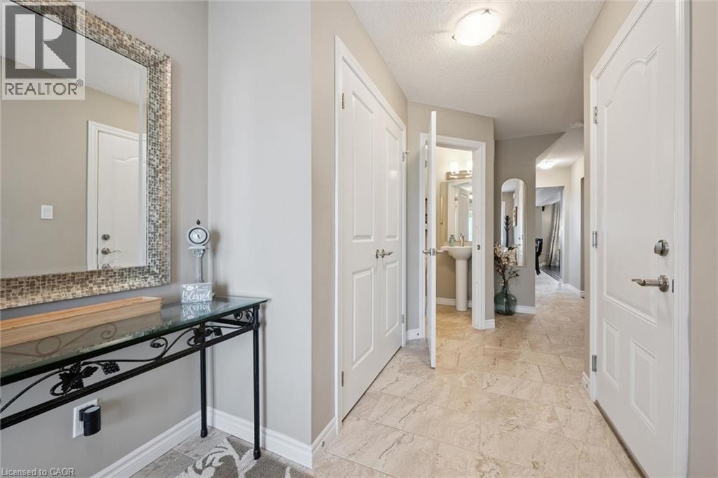 43 Goldenview Drive, Guelph, Ontario  N1E 0M5 - Photo 5 - 40856360