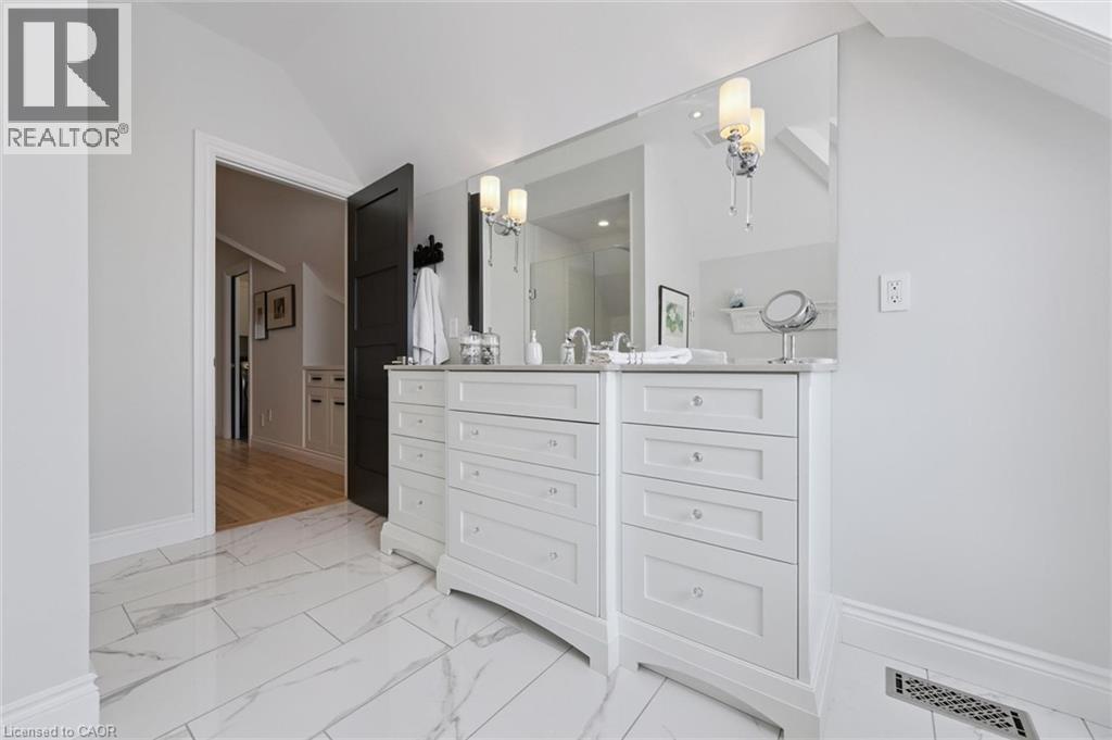 263 Plains Road W Unit# 5, Burlington, Ontario  L7T 1G1 - Photo 28 - 40847791