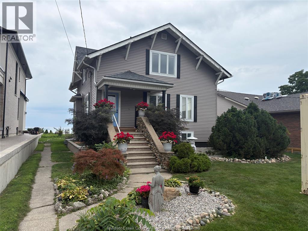 13222 RIVERSIDE DRIVE, Tecumseh, Ontario