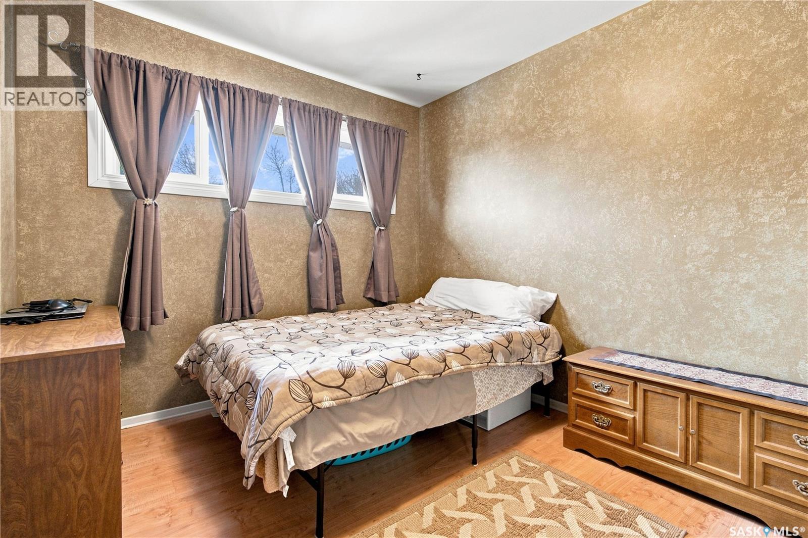 448 Robinson Street, Regina, Saskatchewan  S4R 3R4 - Photo 17 - SK045882