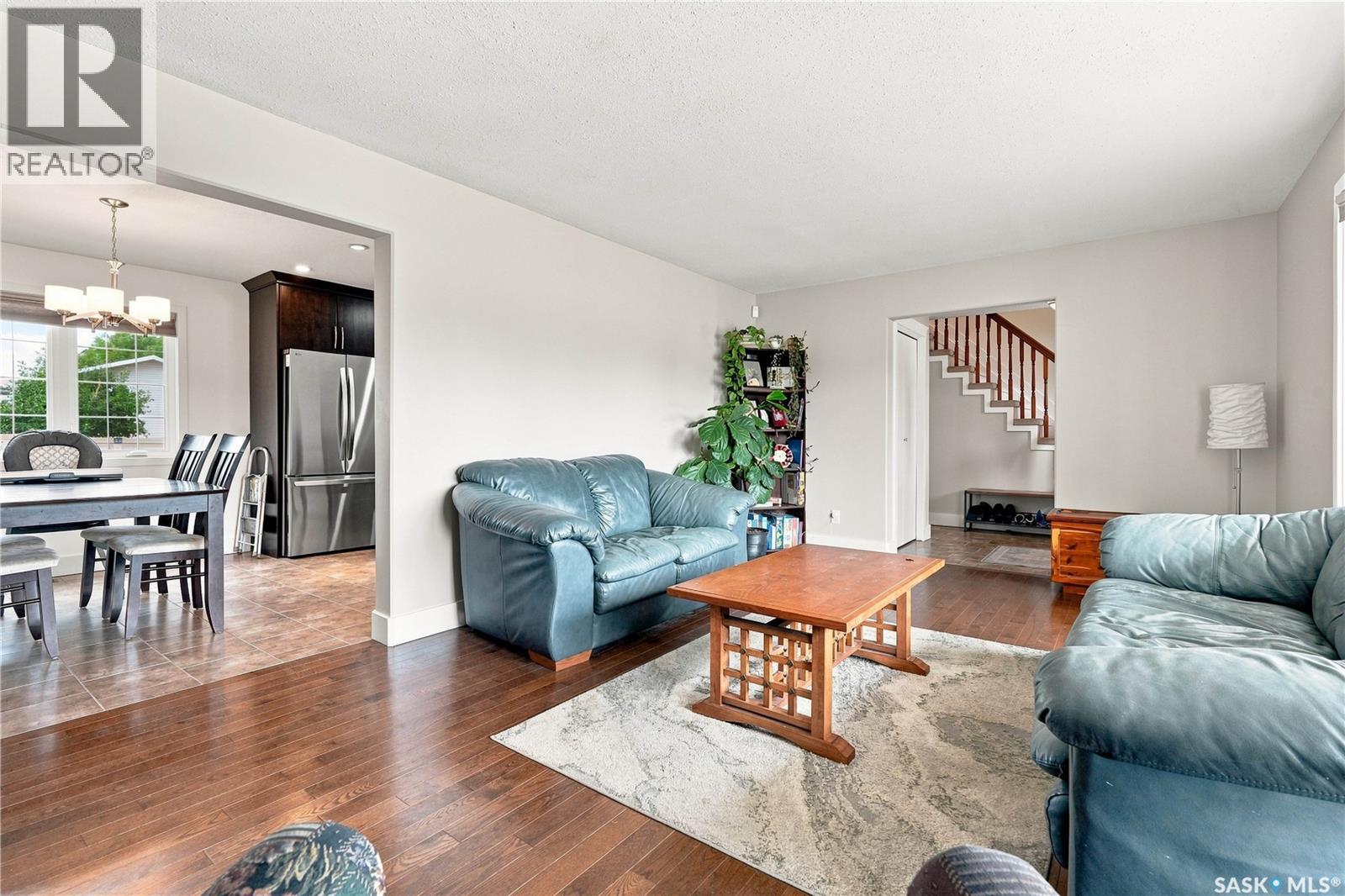 242 Auld Crescent, Saskatoon, Saskatchewan  S7H 4W9 - Photo 7 - SK045862