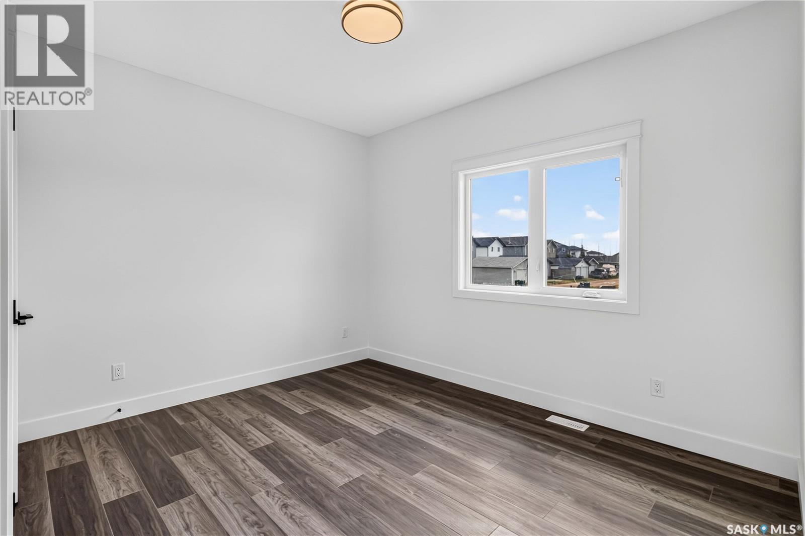 1211 Nightingale Terrace, Saskatoon, Saskatchewan  S7L 7N5 - Photo 18 - SK045292