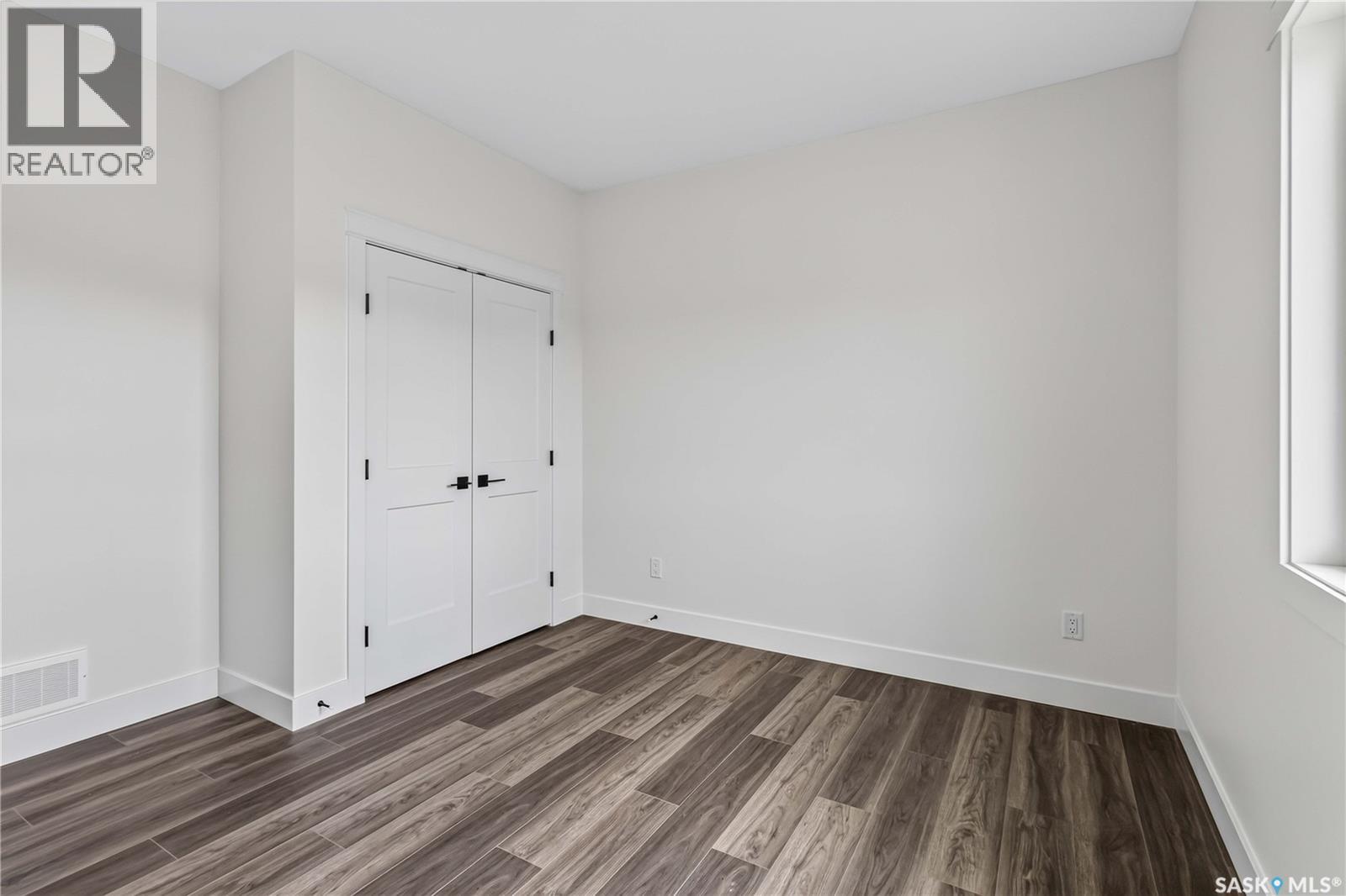 1211 Nightingale Terrace, Saskatoon, Saskatchewan  S7L 7N5 - Photo 19 - SK045292