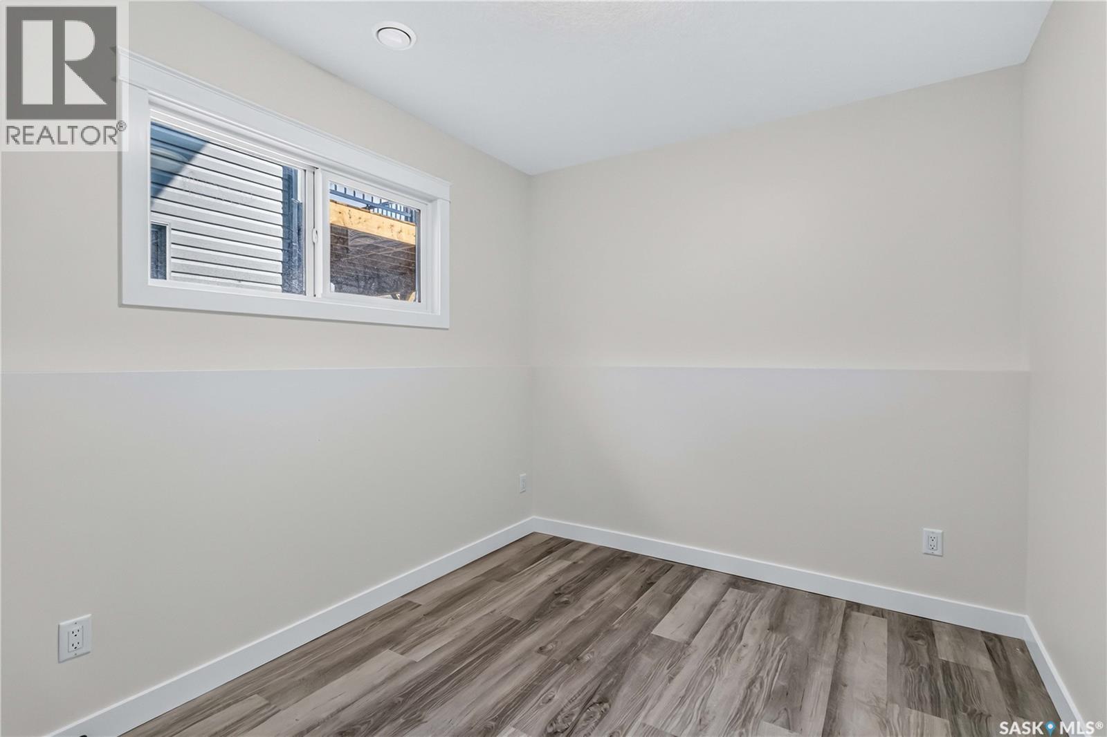 1211 Nightingale Terrace, Saskatoon, Saskatchewan  S7L 7N5 - Photo 43 - SK045292