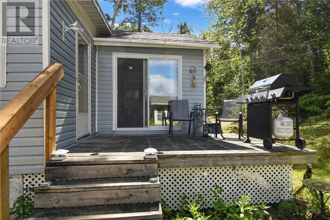 40 Ministic Lake Road, Onaping, Ontario  P0M 1J0 - Photo 11 - 2129865