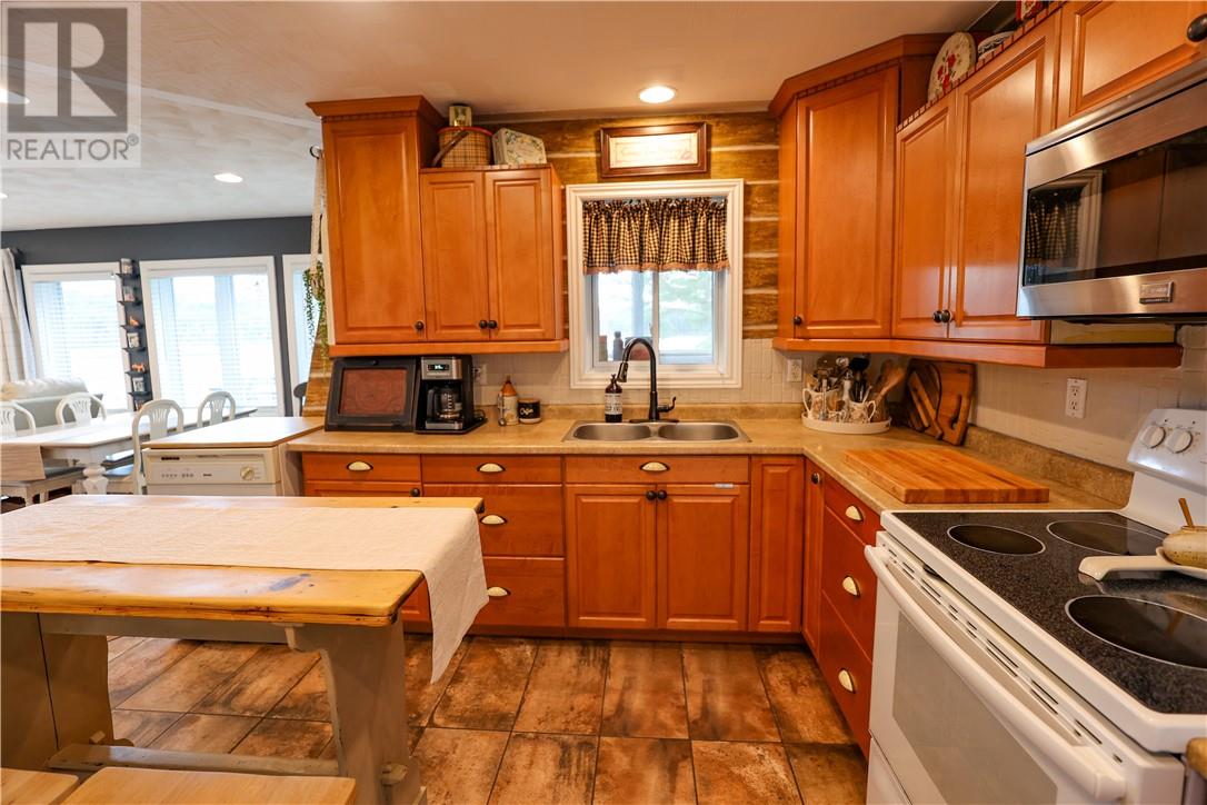 1266 Sandy Lane, Espanola, Ontario  P5E 1T1 - Photo 10 - 2129863