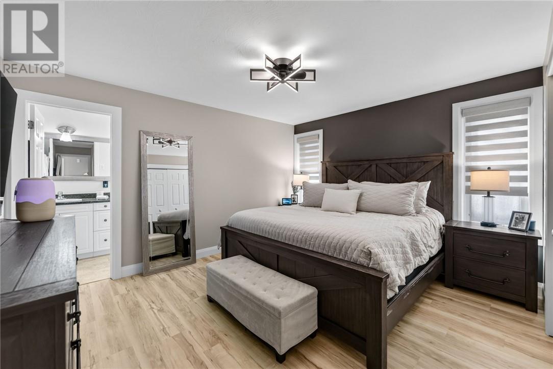 2211 Grenoble, Sudbury, Ontario  P3A 0A9 - Photo 33 - 2129734