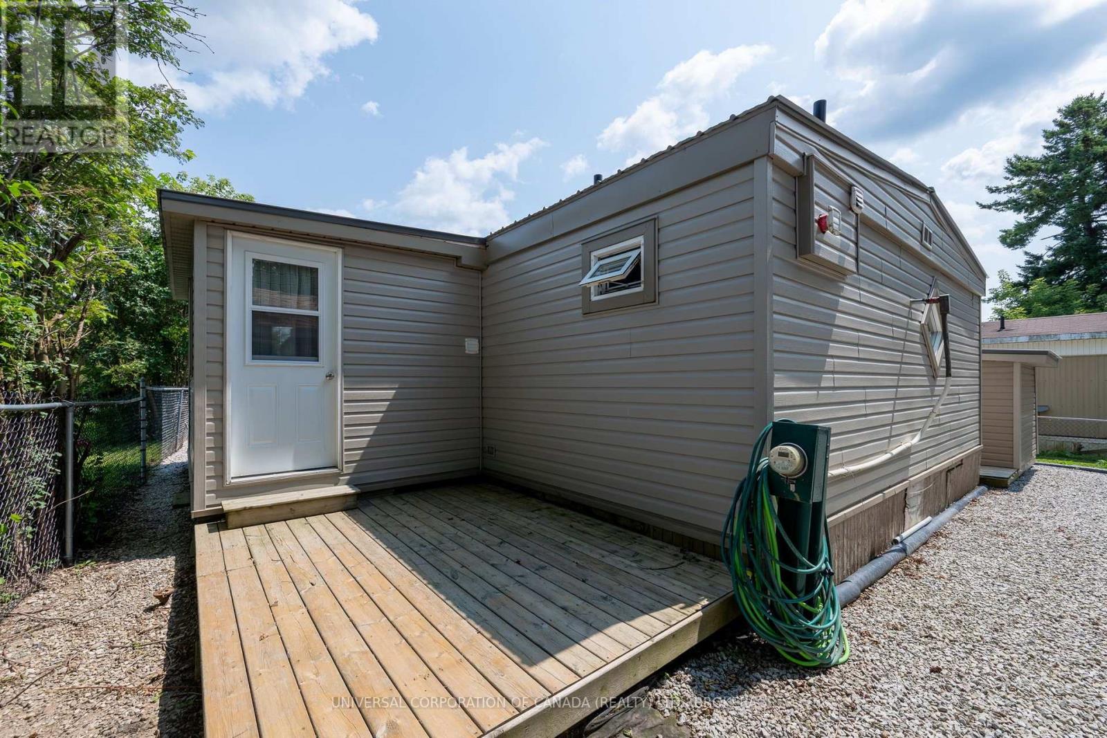 18 Pineview Street, Malahide, Ontario  N0J 2J0 - Photo 11 - X13642684