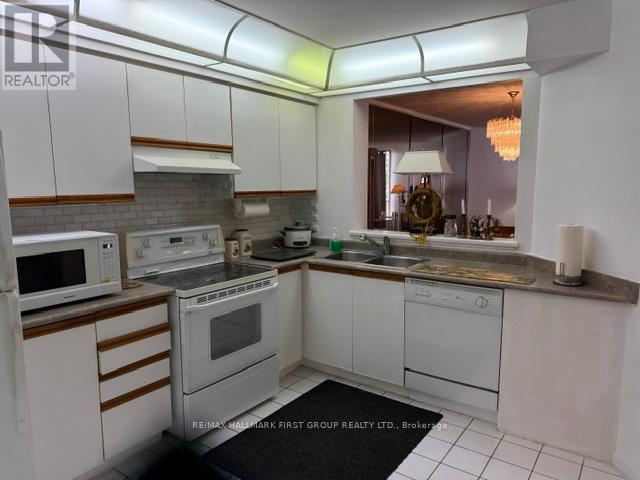 601 - 1131 Steeles Avenue, Toronto, Ontario  M2R 3W8 - Photo 12 - C13686406