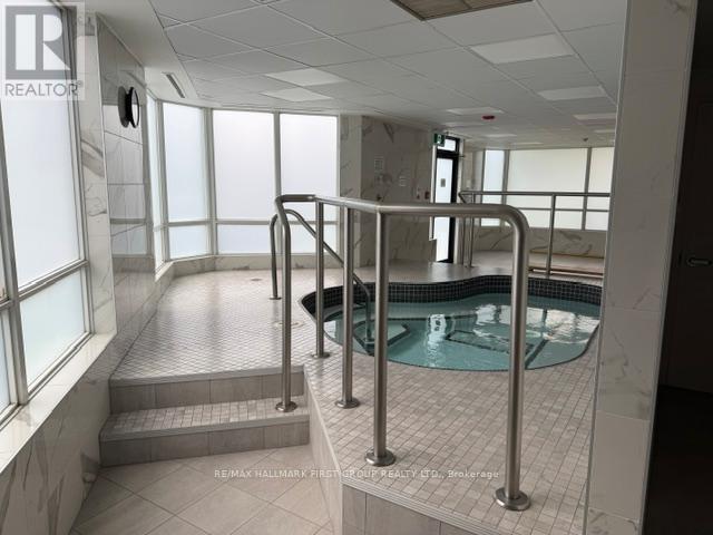 601 - 1131 Steeles Avenue, Toronto, Ontario  M2R 3W8 - Photo 15 - C13686406