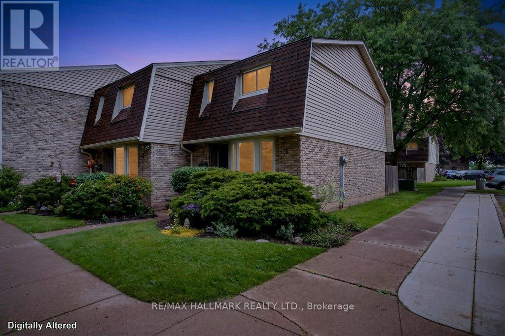 1 - 75 Ventura Drive, St. Catharines, Ontario  L2R 7J7 - Photo 2 - X13478700