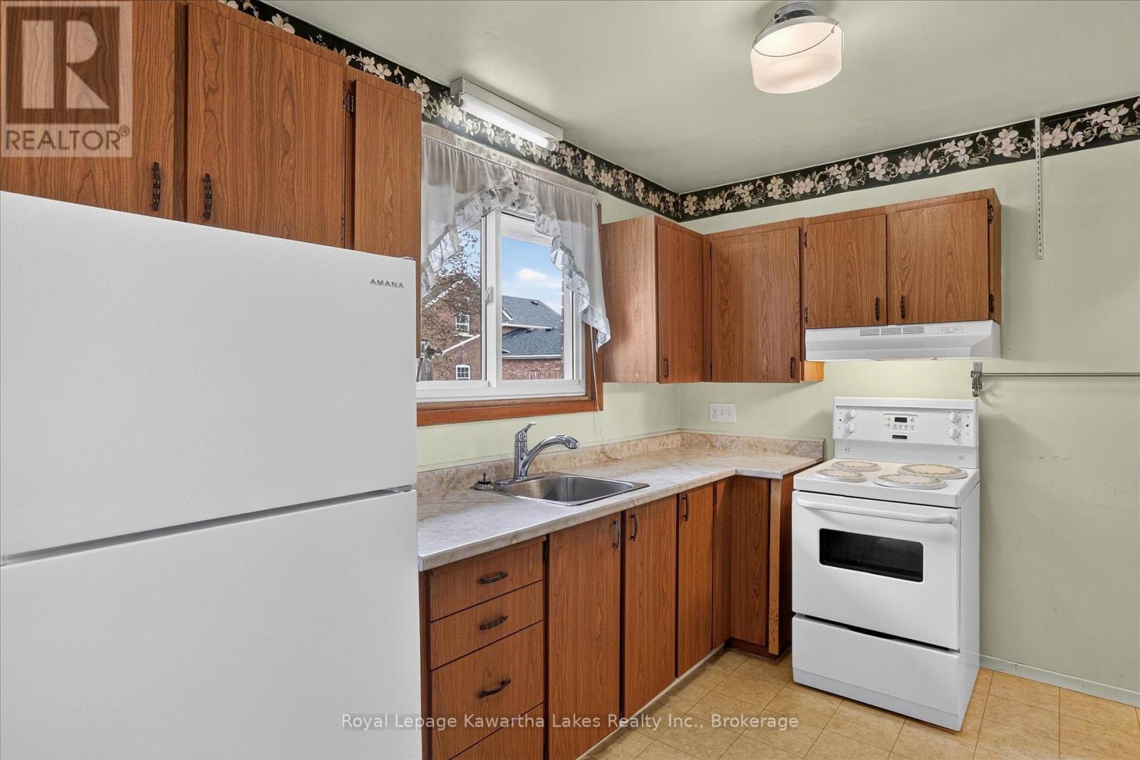 78 Durham Street W, Kawartha Lakes, Ontario  K9V 2P9 - Photo 16 - X13686432