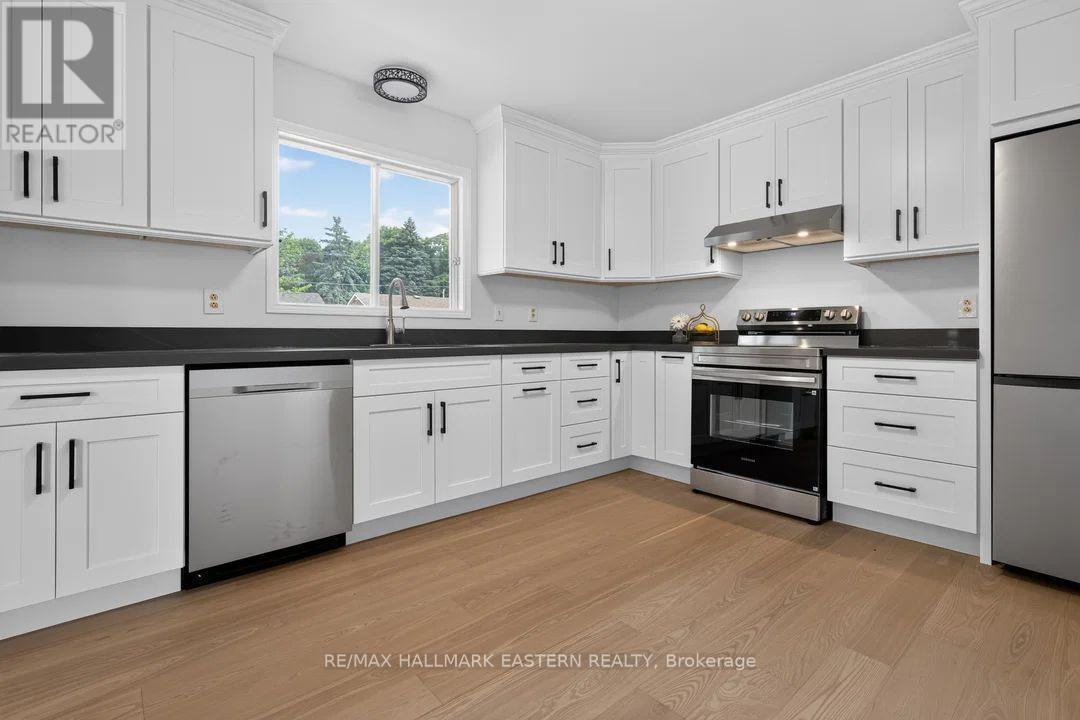 257 White Street, Cobourg, Ontario  K9A 5B8 - Photo 5 - X13686488