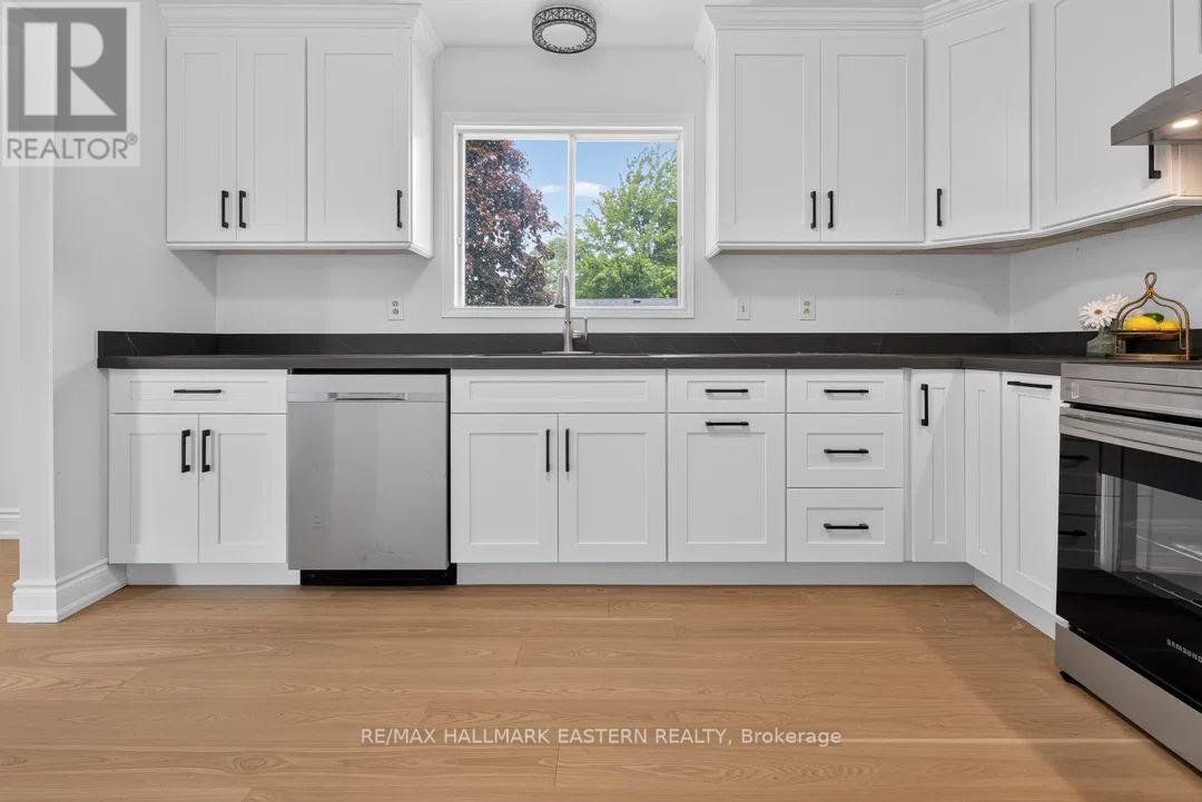 257 White Street, Cobourg, Ontario  K9A 5B8 - Photo 6 - X13686488