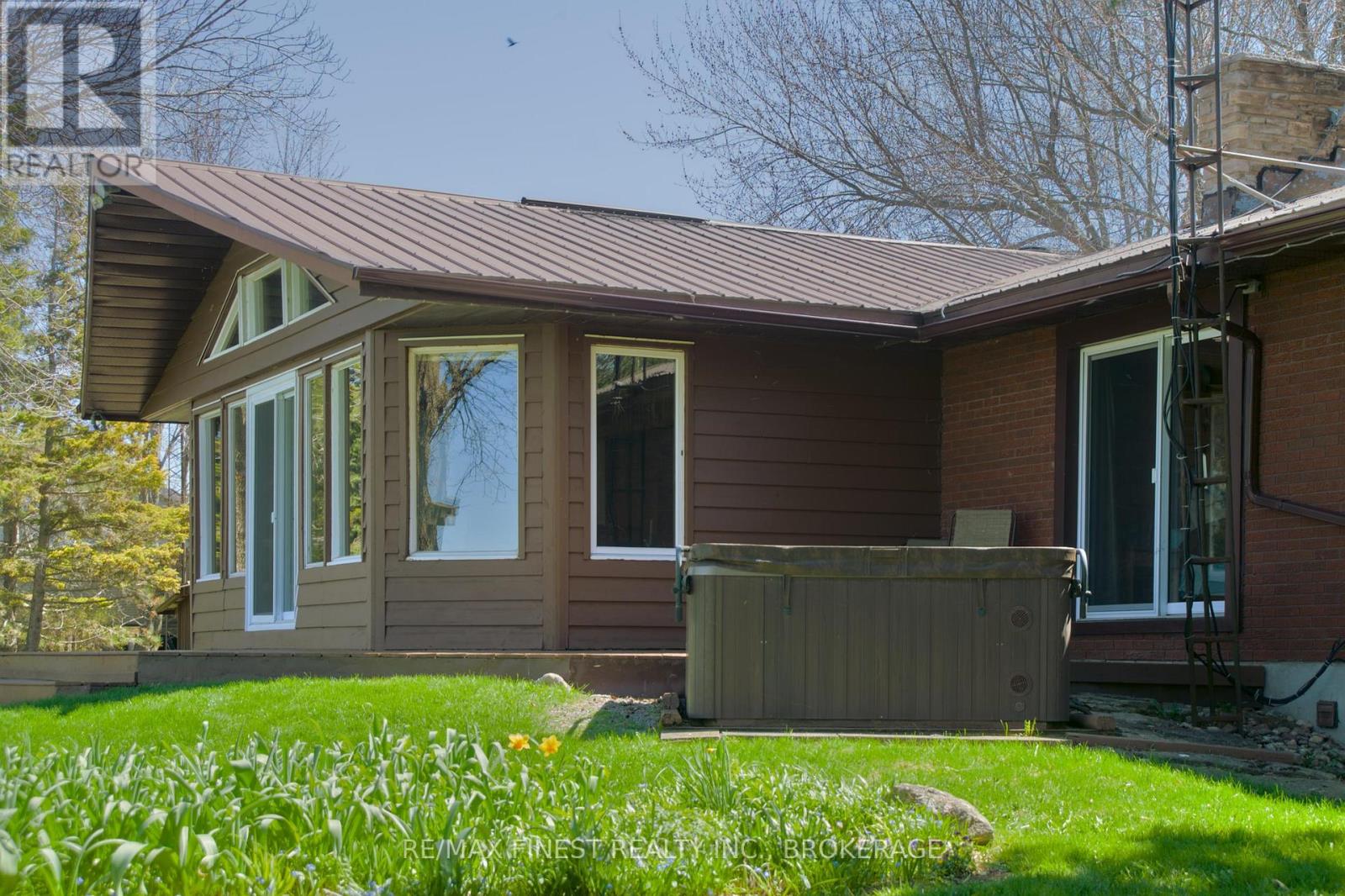 10930 Front Road, Loyalist, Ontario  K0H 2S0 - Photo 31 - X13686278
