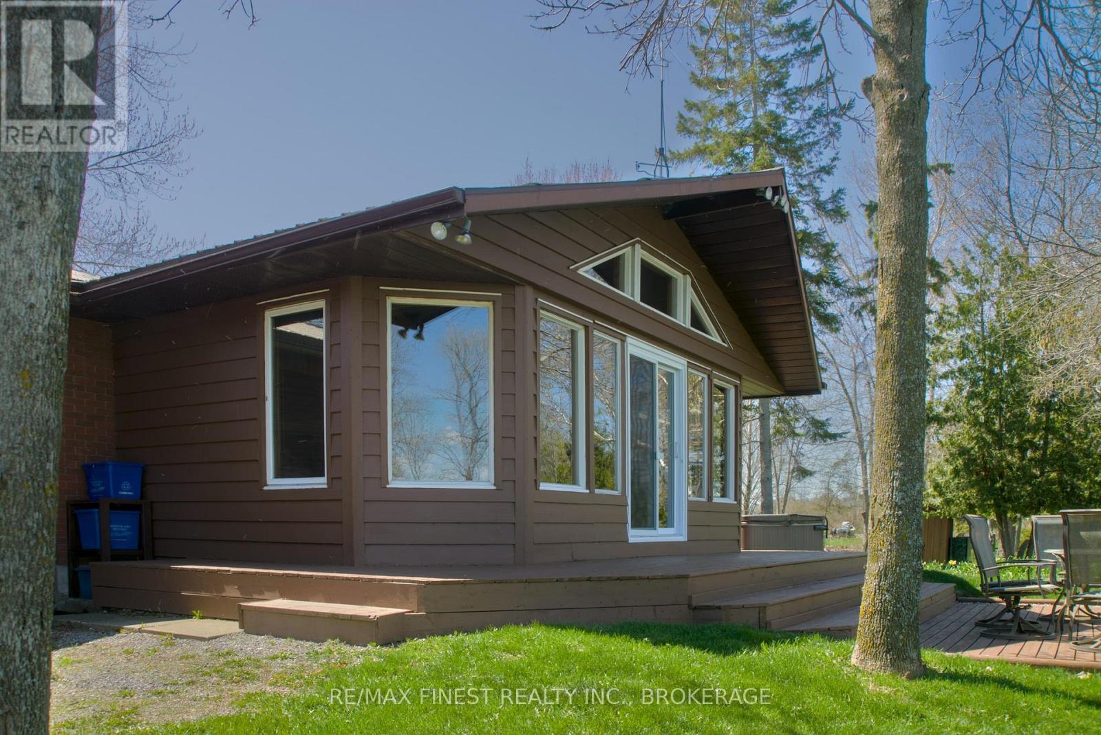 10930 Front Road, Loyalist, Ontario  K0H 2S0 - Photo 32 - X13686278
