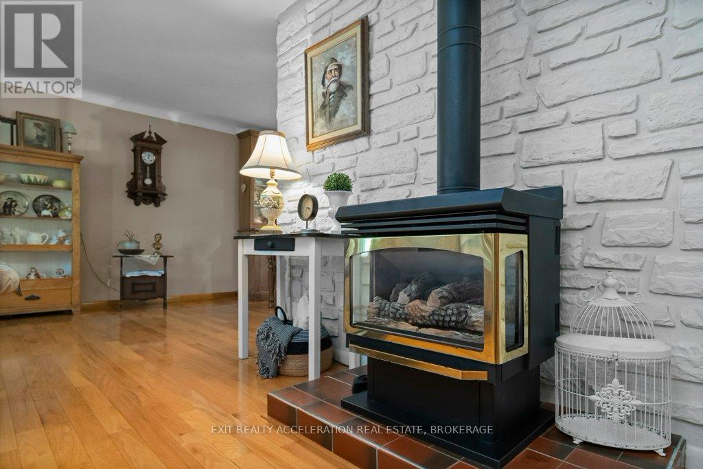 63 River Road, Greater Napanee, Ontario  K7R 3H3 - Photo 7 - X13686484