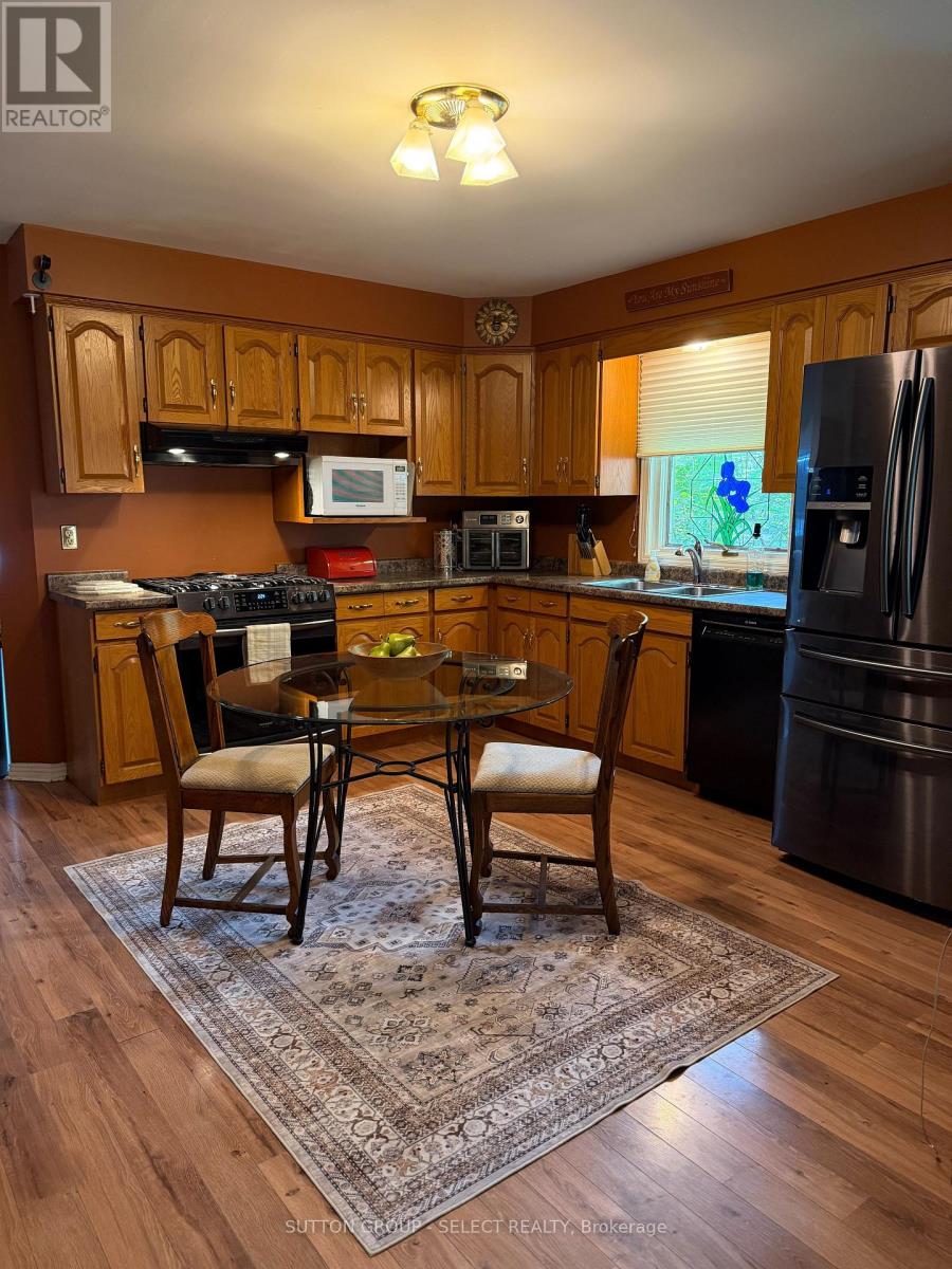 68 Midale Crescent, London North, Ontario  N5X 3C4 - Photo 12 - X13686322