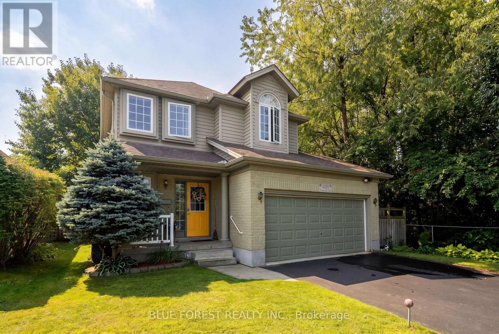 1233 CROSSCREEK CRESCENT, London East, Ontario