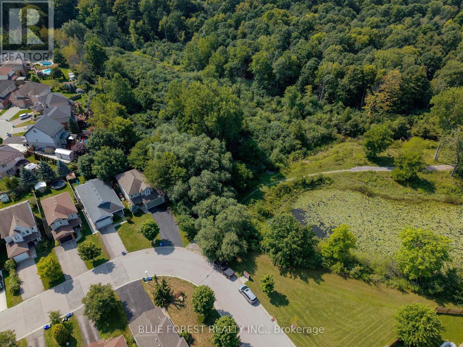 1233 Crosscreek Crescent, London East, Ontario  N5Y 6H6 - Photo 2 - X13686384