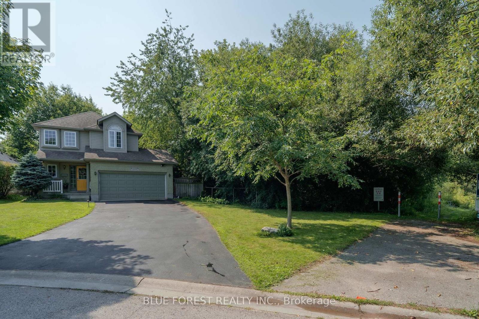 1233 Crosscreek Crescent, London East, Ontario  N5Y 6H6 - Photo 4 - X13686384