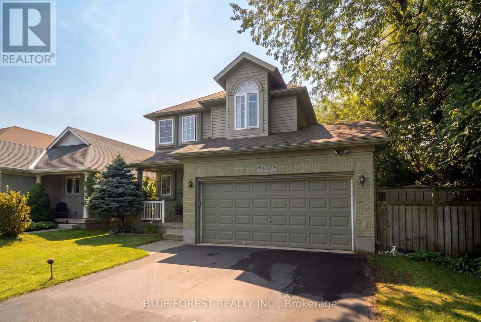 1233 Crosscreek Crescent, London East, Ontario  N5Y 6H6 - Photo 44 - X13686384