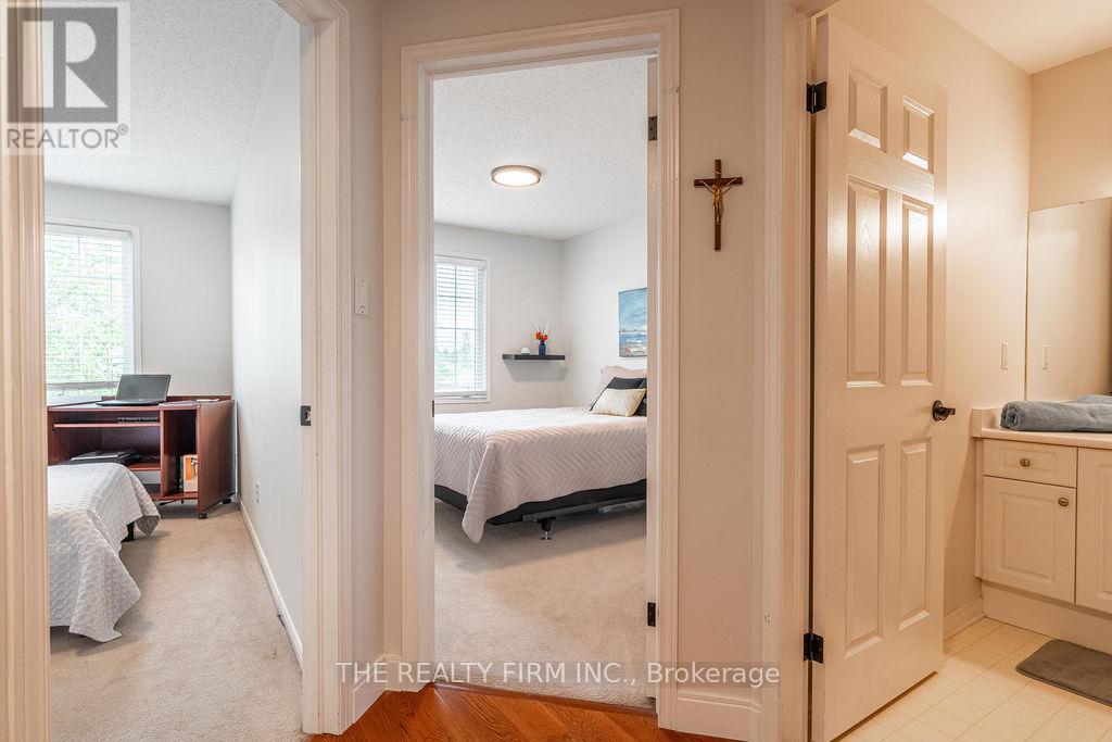30 - 320 Ambleside Drive, London North, Ontario  N6G 5H9 - Photo 13 - X13686388