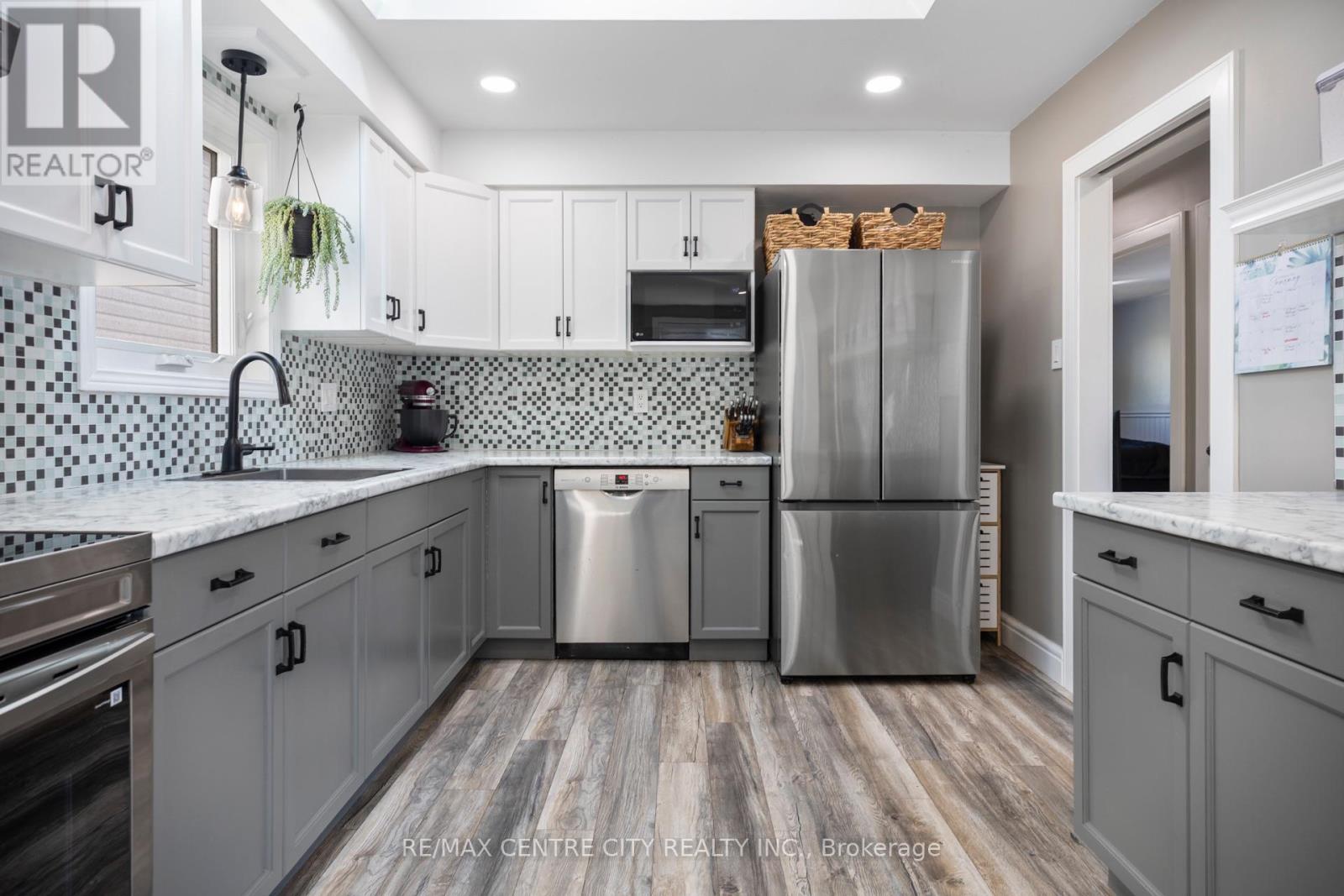 14 Stokes Road, St. Thomas, Ontario  N5R 5V7 - Photo 8 - X13686436
