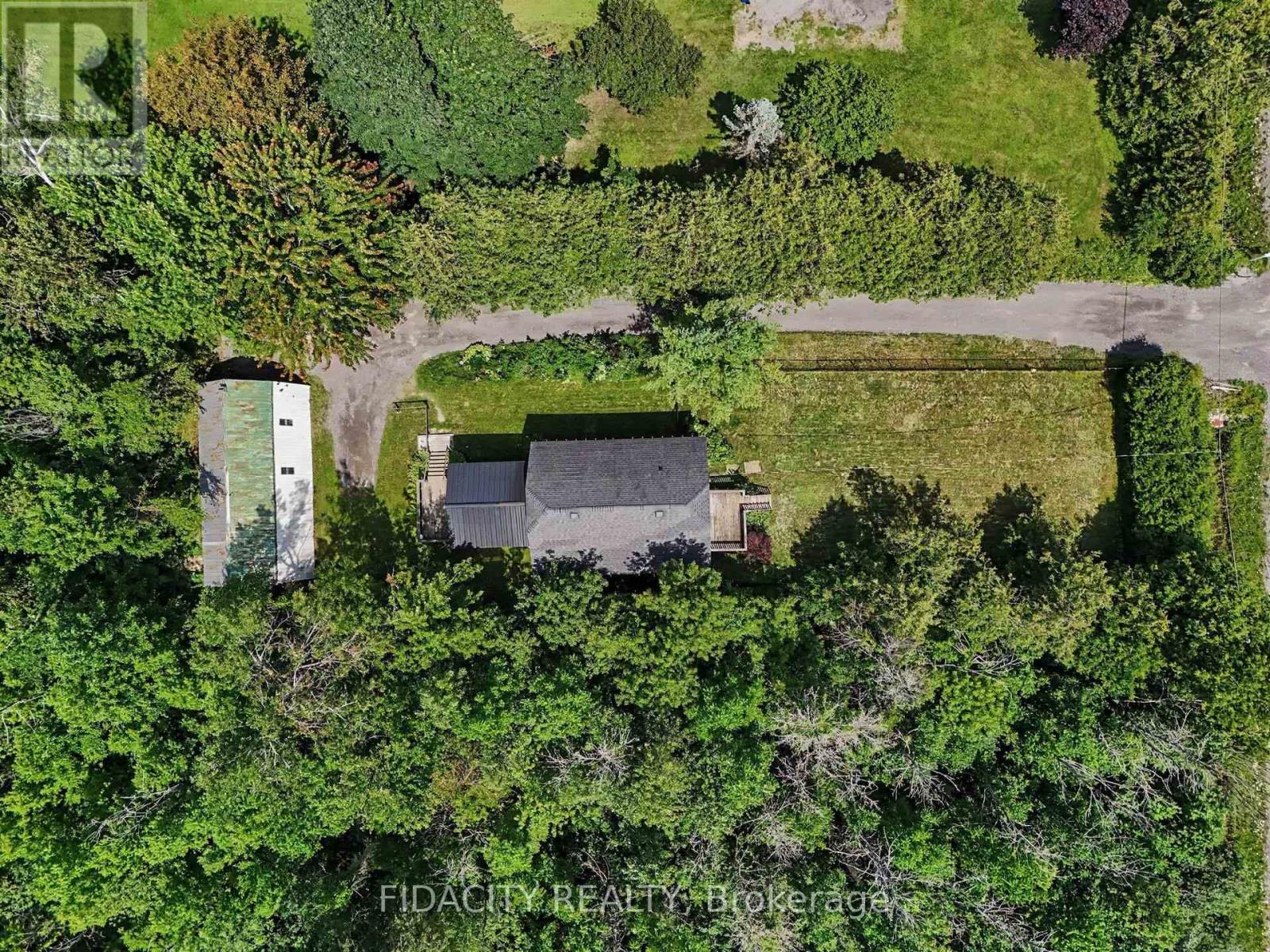 6811 Flewellyn Road, Ottawa, Ontario  K2S 1B6 - Photo 2 - X13686352