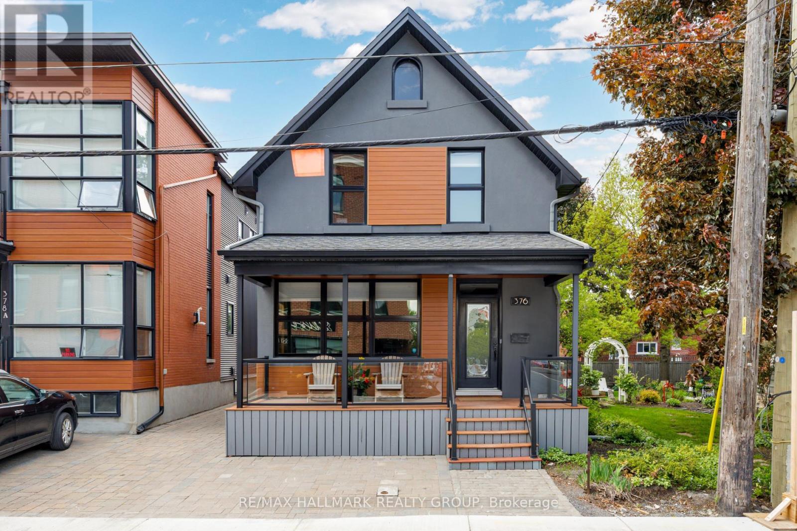 376 Winona Avenue, Ottawa, Ontario  K1Z 5H7 - Photo 1 - X13686536
