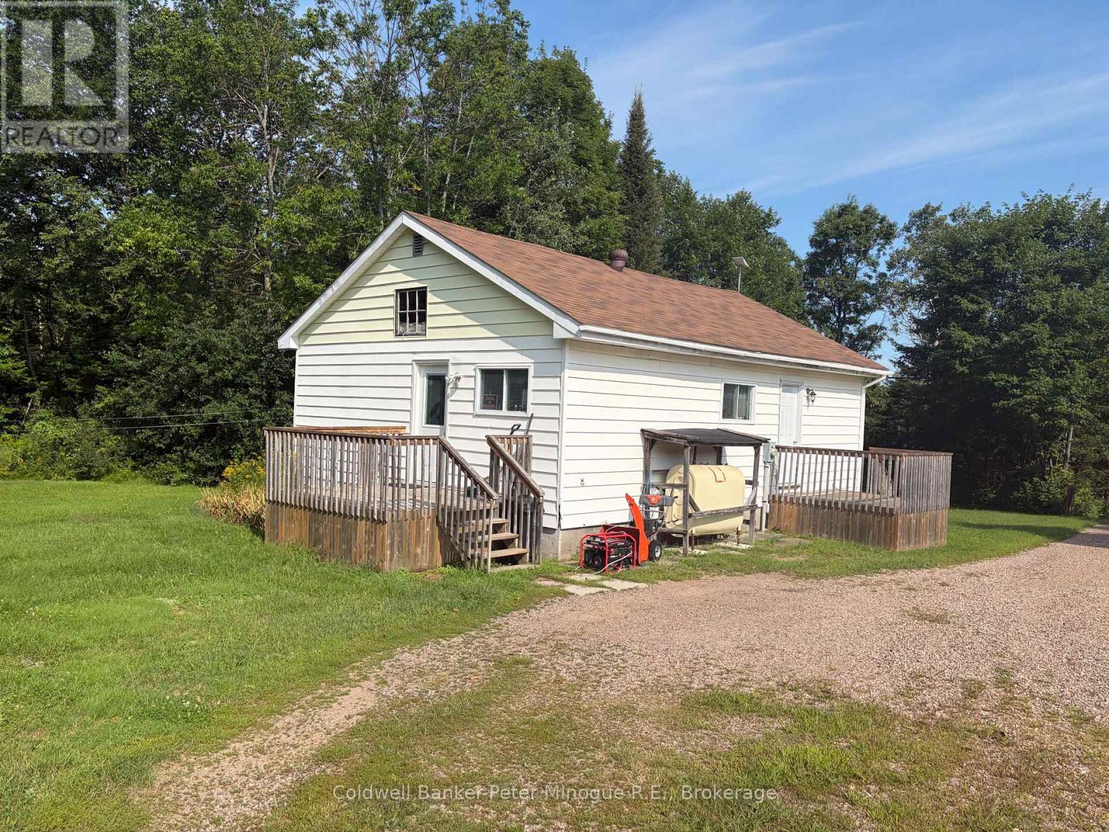 4162 A & B Highway 17, Papineau-Cameron, Ontario  P0H 1V0 - Photo 4 - X13686362
