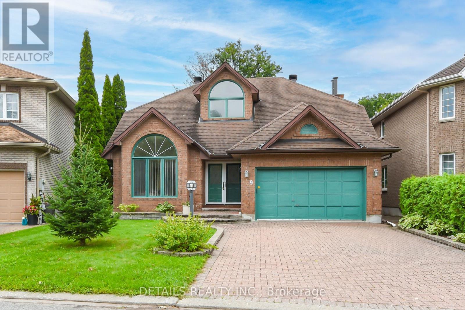 9 Wellsmere Court, Ottawa, Ontario  K2E 8C2 - Photo 1 - X13676910