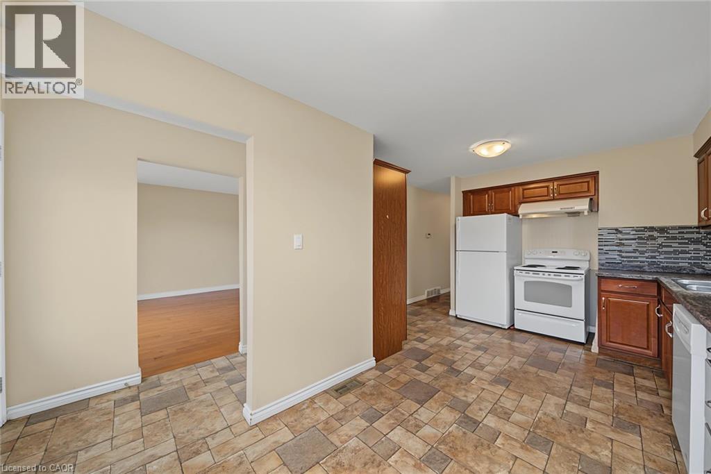 59 Aterno Drive Unit# Main, Hamilton, Ontario  L9C 5S4 - Photo 7 - 40856340