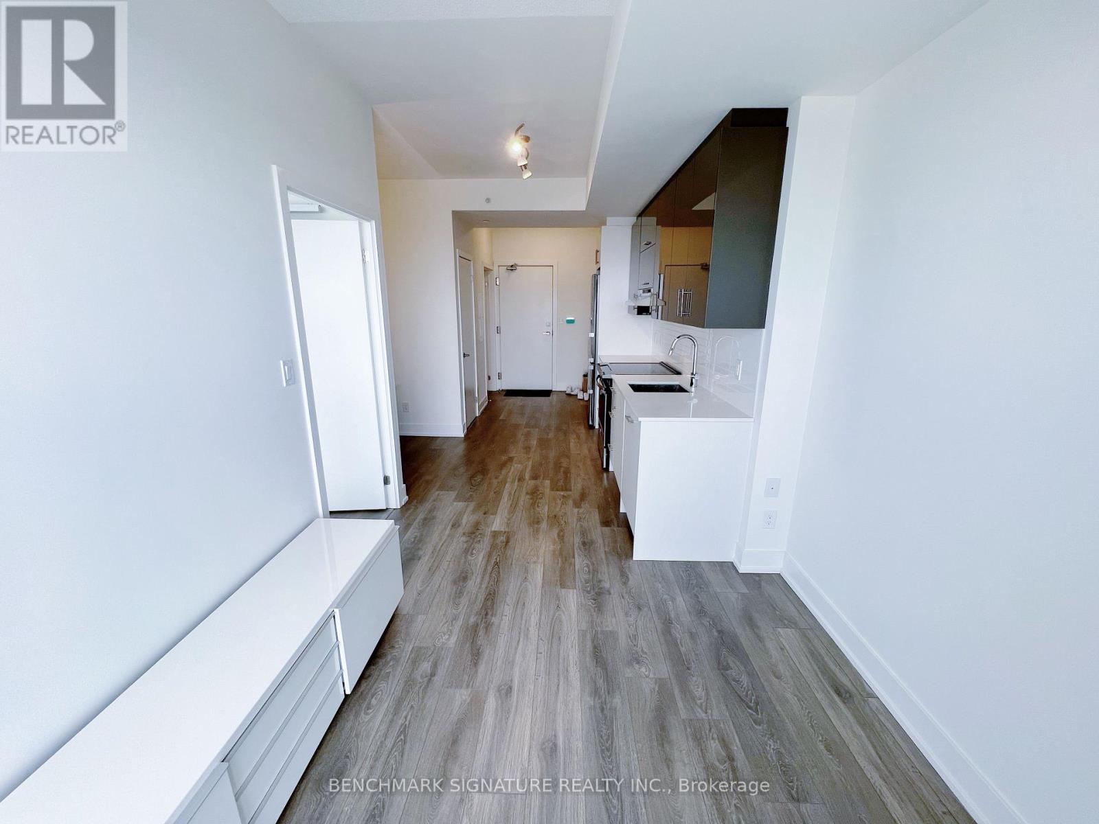 1805 - 180 Fairview Mall Drive, Toronto, Ontario  M2J 0G4 - Photo 4 - C13686268