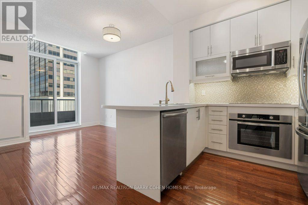 2703 - 35 Balmuto Street, Toronto, Ontario  M4W 3R1 - Photo 9 - C13686328