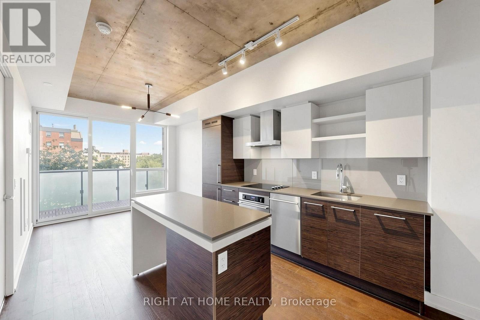 512 - 1030 KING STREET W, Toronto, Ontario
