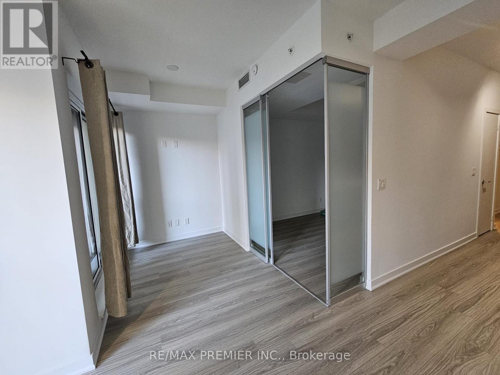 403 - 199 Richmond Street W, Toronto, Ontario M5V 0H4 - Photo 11 - C13686514