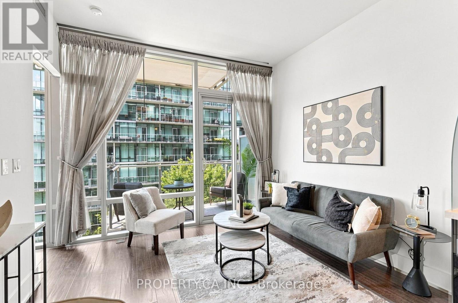 625 - 39 Queens Quay E, Toronto, Ontario  M5E 0A5 - Photo 2 - C13686524
