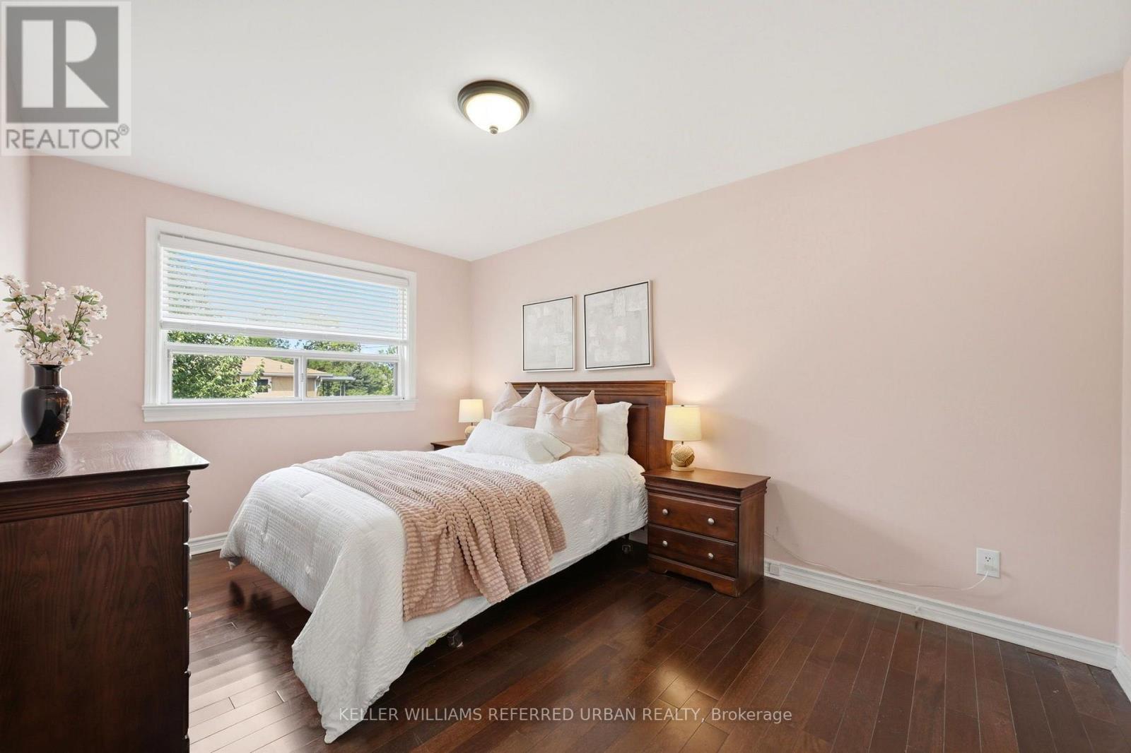 49 Santa Barbara Road, Toronto, Ontario  M2N 2C1 - Photo 15 - C13686528
