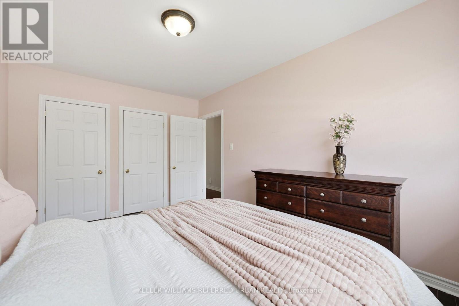 49 Santa Barbara Road, Toronto, Ontario  M2N 2C1 - Photo 17 - C13686528