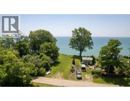 143 HOWE, Essex, Ontario