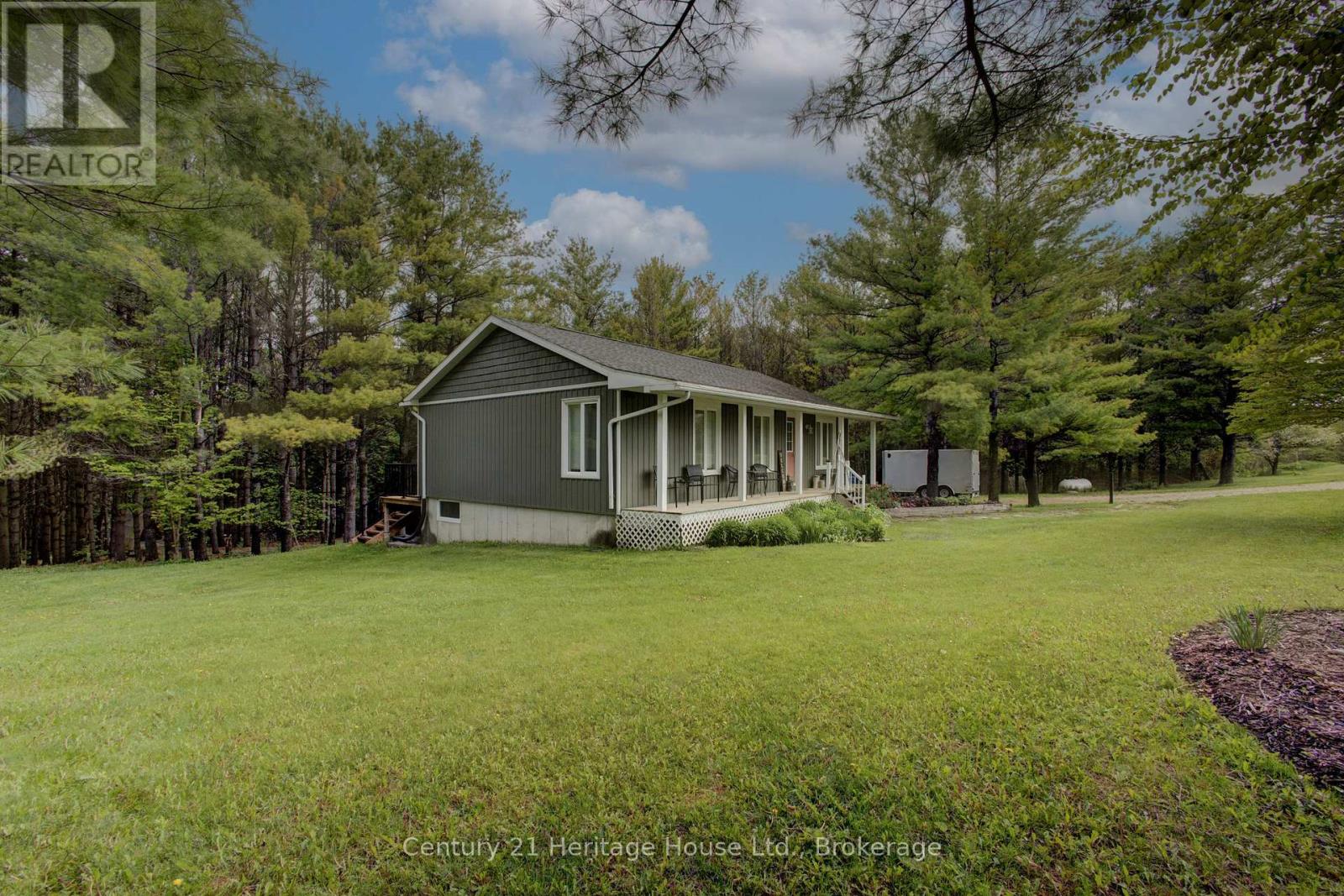 262845 Varney Road, West Grey, Ontario  N0G 1R0 - Photo 2 - X13686370