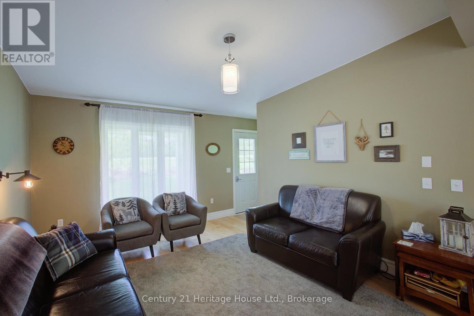 262845 Varney Road, West Grey, Ontario  N0G 1R0 - Photo 8 - X13686370