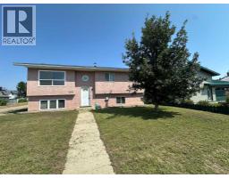 200 Upland Boulevard W, Brooks, Alberta